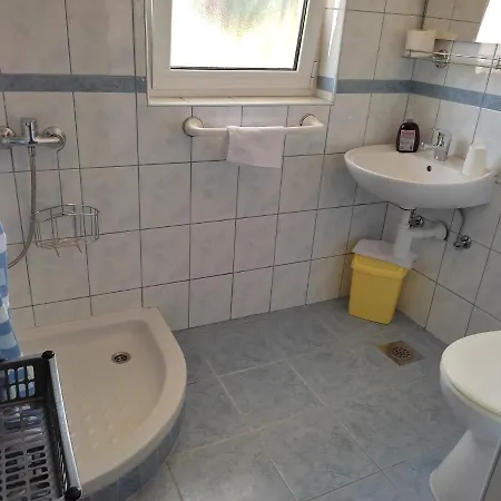Apartment Arba 2 With Heated Pool