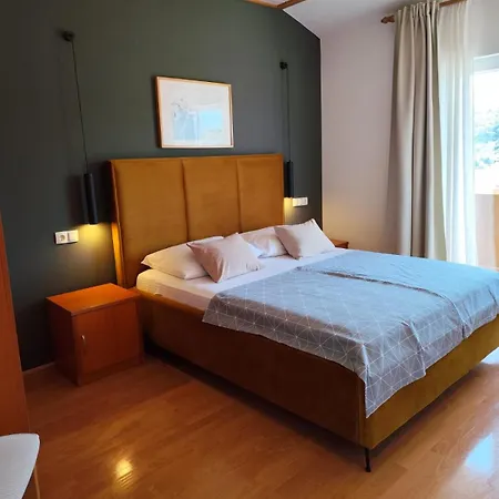 Arba 2 With Heated Pool * Rab Town